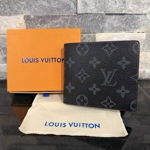 Black Louis Vuitton Bifold Wallet BRAND NEW